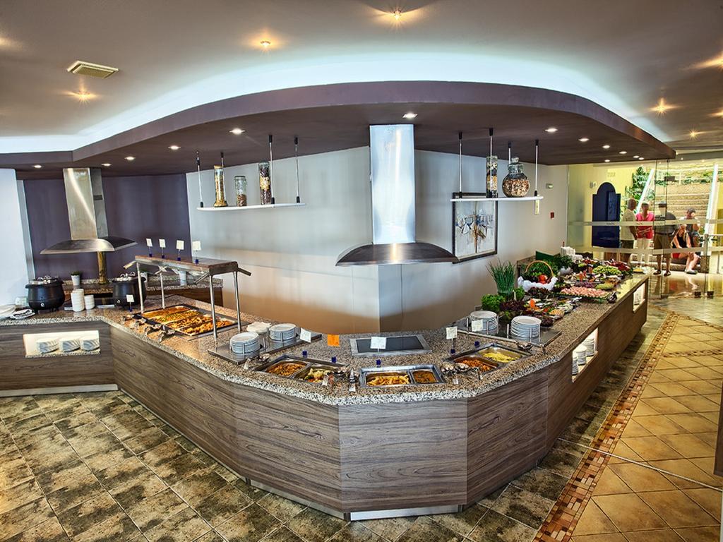 Luna Beach Hotel Golden Sands Εξωτερικό φωτογραφία