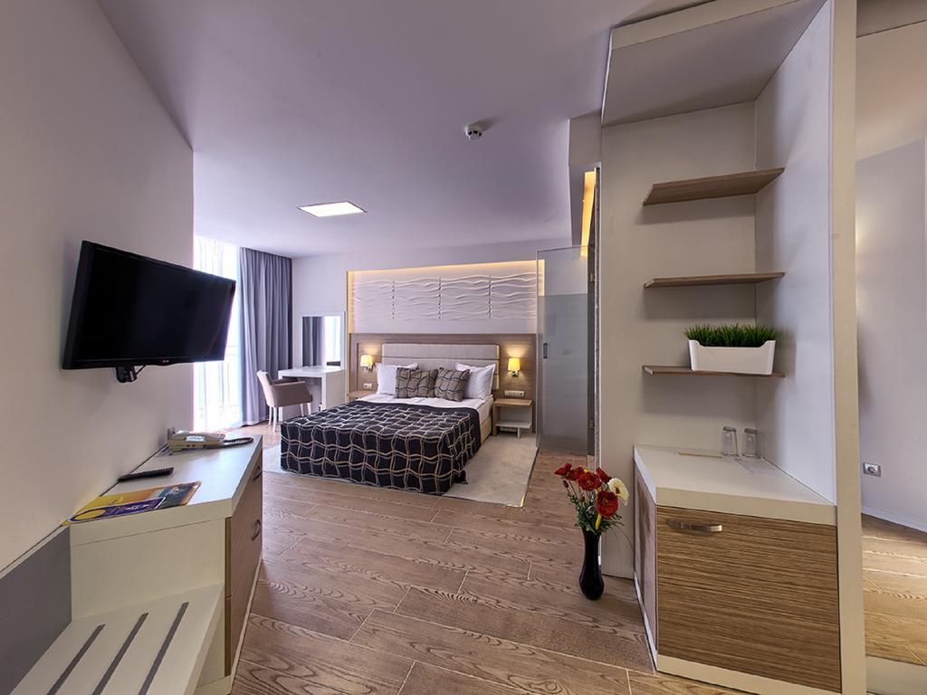 Luna Beach Hotel Golden Sands Εξωτερικό φωτογραφία
