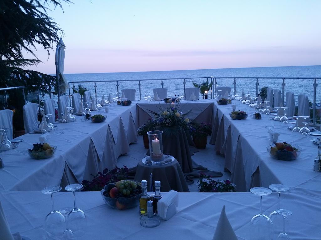 Luna Beach Hotel Golden Sands Εξωτερικό φωτογραφία